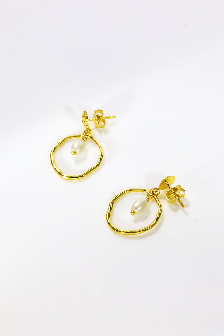 Pearlée Earrings